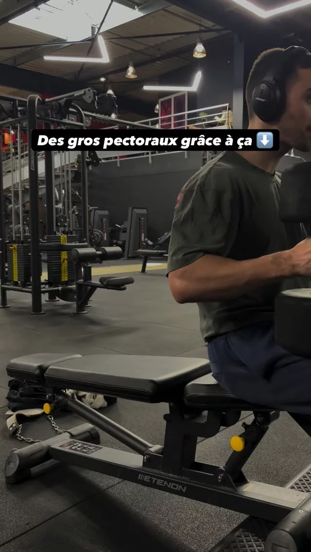 Il y a certaines bases à respecter pour construire de la masse musculaire 
Moins lourd, plus propre, plus efficace ! 
Appel découverte avec moi en DM ! 👆🏻
#pectoraux #chestday #gym #tips #bench