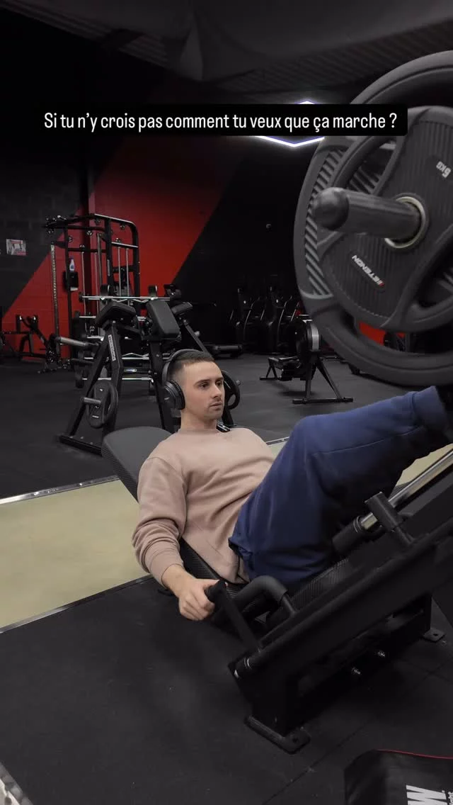 One Life, Make It Count ! 💎
.
.
Coaching en DM 🤝🏻
.
.
#win #bodybuilding #intensity #onelifeliveit #allin